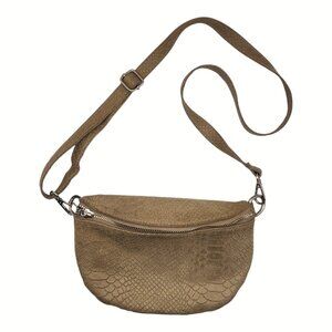 Elegant Tan Crossbody Bag